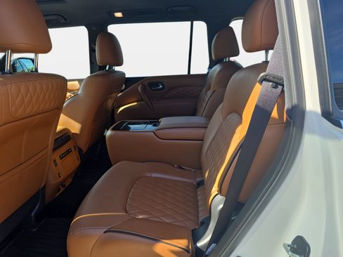 Certified 2024 INFINITI QX80 Sensory AWD/4WD image 14