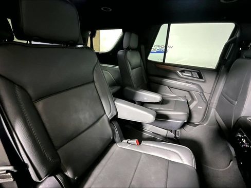Used 2025 GMC Yukon Denali AWD/4WD image 22