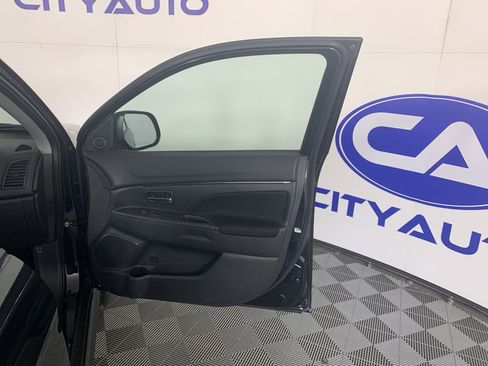 Used 2024 Mitsubishi Outlander Sport ES AWD/4WD image 36