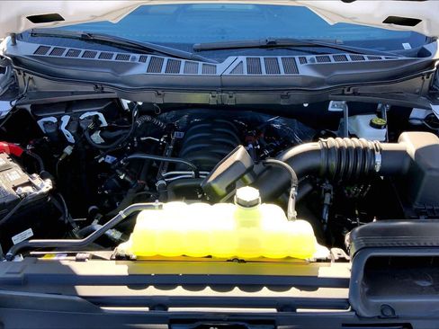 New 2025 Ford F150 Lariat w/ Equipment Group 501A Mid image 16