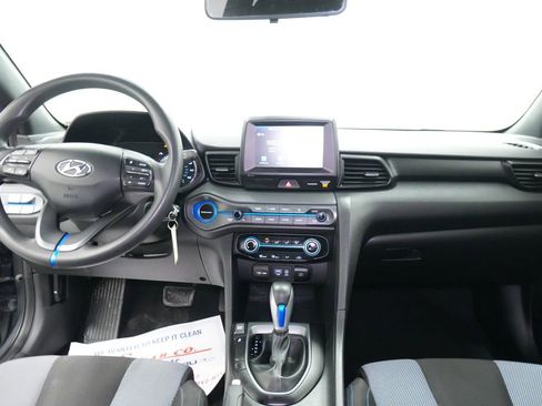 Used 2019 Hyundai Veloster 2.0 FWD image 26