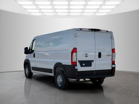 New 2025 RAM ProMaster 1500 w/ Premium Convenience Group FWD image 5