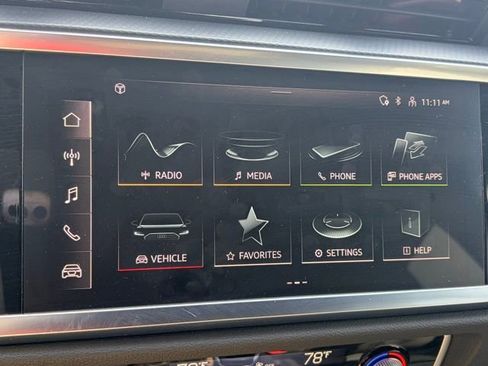 Certified 2025 Audi Q3 2.0T Premium w/ Convenience Package image 9