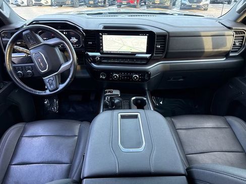 Used 2022 GMC Sierra 1500 SLT w/ SLT Convenience Package image 18