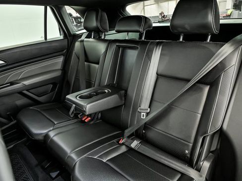 Certified 2023 Volkswagen Atlas Cross Sport SEL R-Line image 13