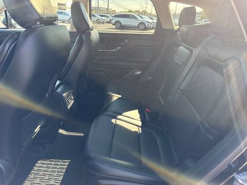 Used 2024 Lincoln Corsair AWD w/ Equipment Group 101A image 31
