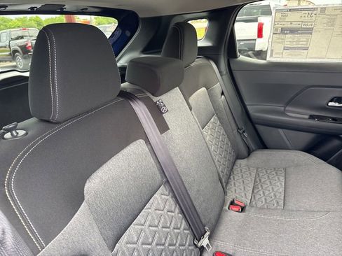 New 2026 Nissan Kicks SV w/ Charging Package FWD image 21