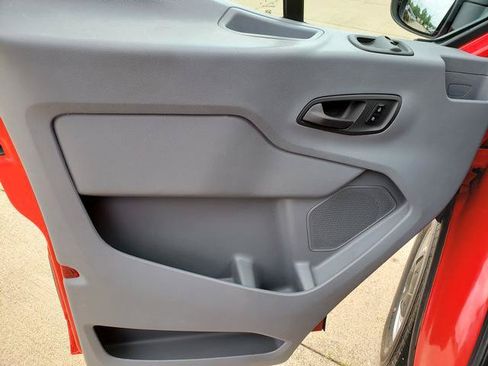 Used 2017 Ford Transit 150 XL RWD image 11