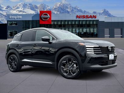 New 2025 Nissan Kicks SR w/ SR Premium Package