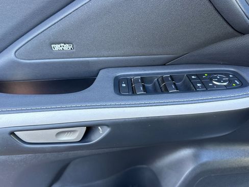 New 2025 Lexus TX 500h AWD image 13