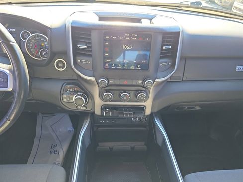 Used 2019 RAM 1500 Big Horn image 16
