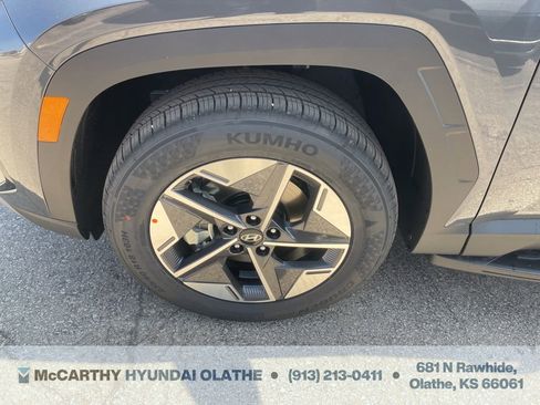 Certified 2025 Hyundai Tucson SEL AWD/4WD image 17