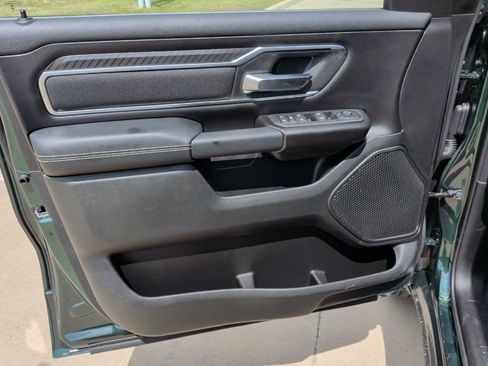 New 2026 RAM 1500 4x4 Crew Cab image 10