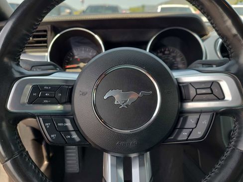 Used 2023 Ford Mustang Premium image 23