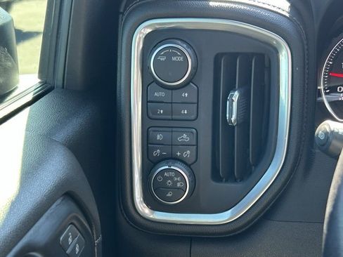 Used 2022 Chevrolet Silverado 2500 LTZ w/ LTZ Plus Package image 22