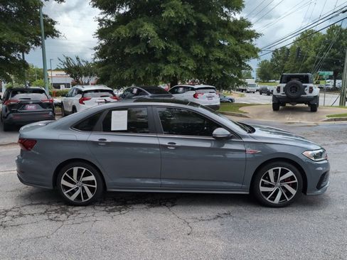 Used 2020 Volkswagen Jetta GLI Autobahn FWD image 4