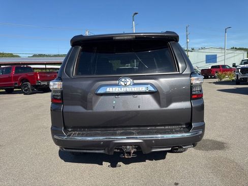 Used 2022 Toyota 4Runner Limited AWD/4WD image 20