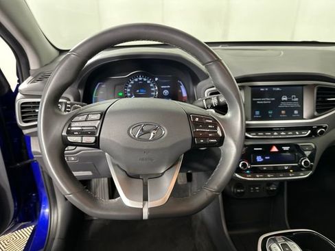 Used 2019 Hyundai Ioniq Base image 14