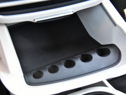 Used 2023 Chrysler Pacifica Touring-L FWD image 29