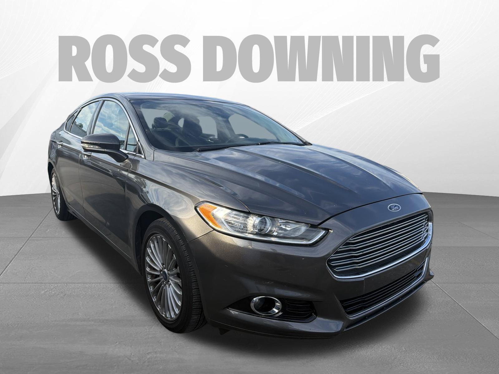 Used 2016 Ford Fusion Titanium FWD image 3