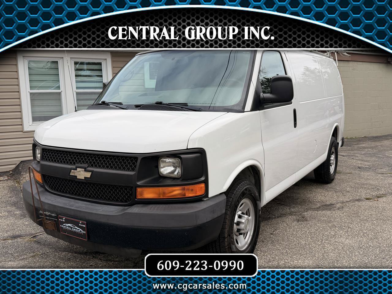 Used 2013 Chevrolet Express 3500 RWD image 1