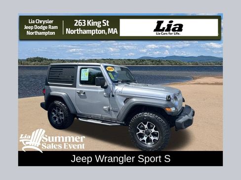Used 2018 Jeep Wrangler Sport AWD/4WD image 1