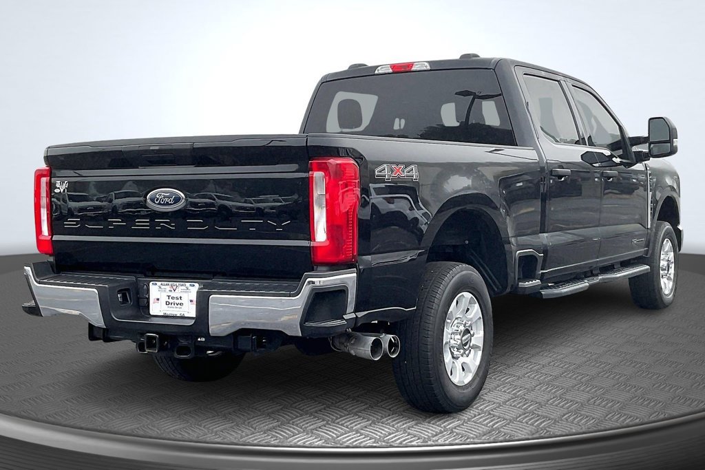 Used 2024 Ford F250 XLT AWD/4WD image 7