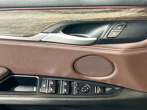 Used 2015 BMW X5 xDrive35i image 14