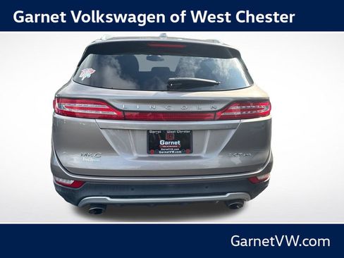 Used 2018 Lincoln MKC Select w/ Select Plus Package AWD/4WD image 4