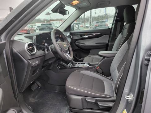 New 2026 Chevrolet TrailBlazer LT w/ LT Cold Weather Package AWD/4WD image 8