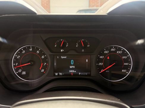 Used 2017 Chevrolet Camaro LT RWD image 8