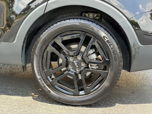 Used 2023 Kia Telluride SX Prestige X-Line AWD/4WD image 9