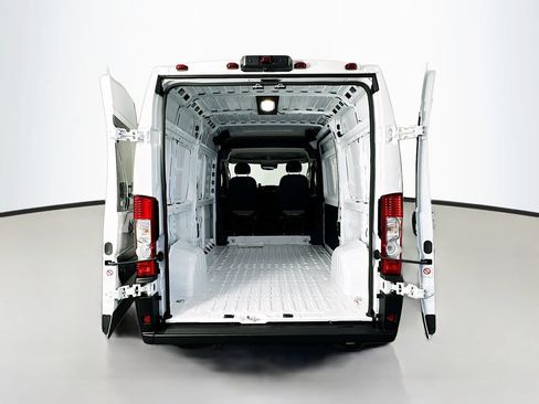 New 2026 RAM ProMaster 1500 w/ Convenience Group FWD image 16