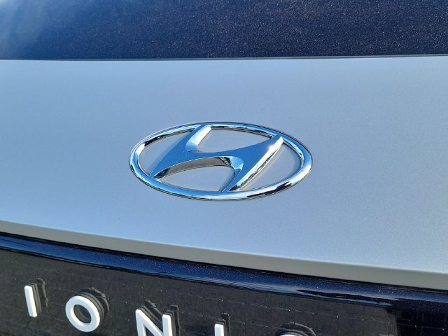 Used 2023 Hyundai Ioniq 5 SEL RWD image 5