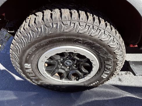 New 2023 Ford Bronco 2-Door w/ Sasquatch Package image 31