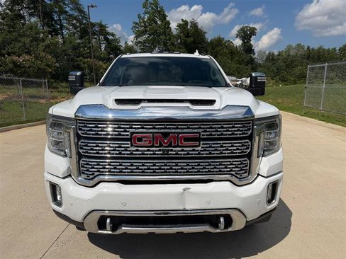 Used 2020 GMC Sierra 2500 Denali w/ Denali Ultimate Package AWD/4WD image 2