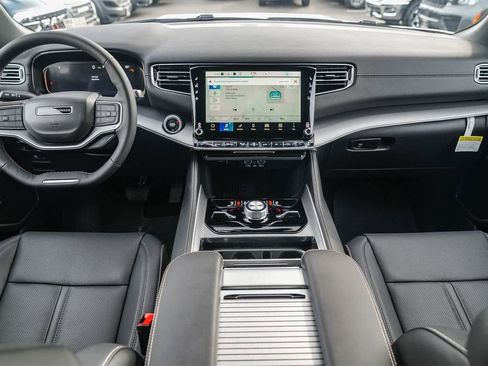 New 2026 Jeep Grand Wagoneer Limited w/ Convenience Group I image 13