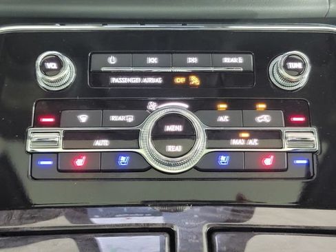 Used 2020 Lincoln Navigator Reserve w/ Equipment Group 208A Reserve AWD/4WD image 30
