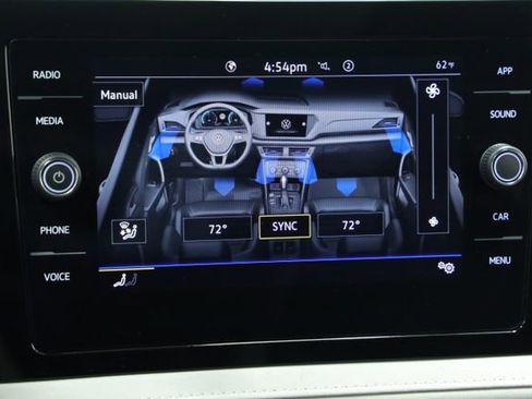 New 2025 Volkswagen Taos SE FWD image 20