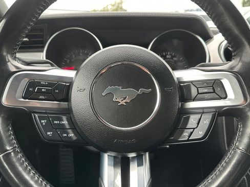 Used 2022 Ford Mustang Premium RWD image 22