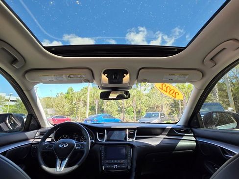 Used 2022 INFINITI QX50 Luxe image 4