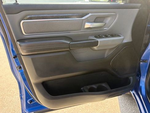 Used 2019 RAM 1500 Big Horn AWD/4WD image 8