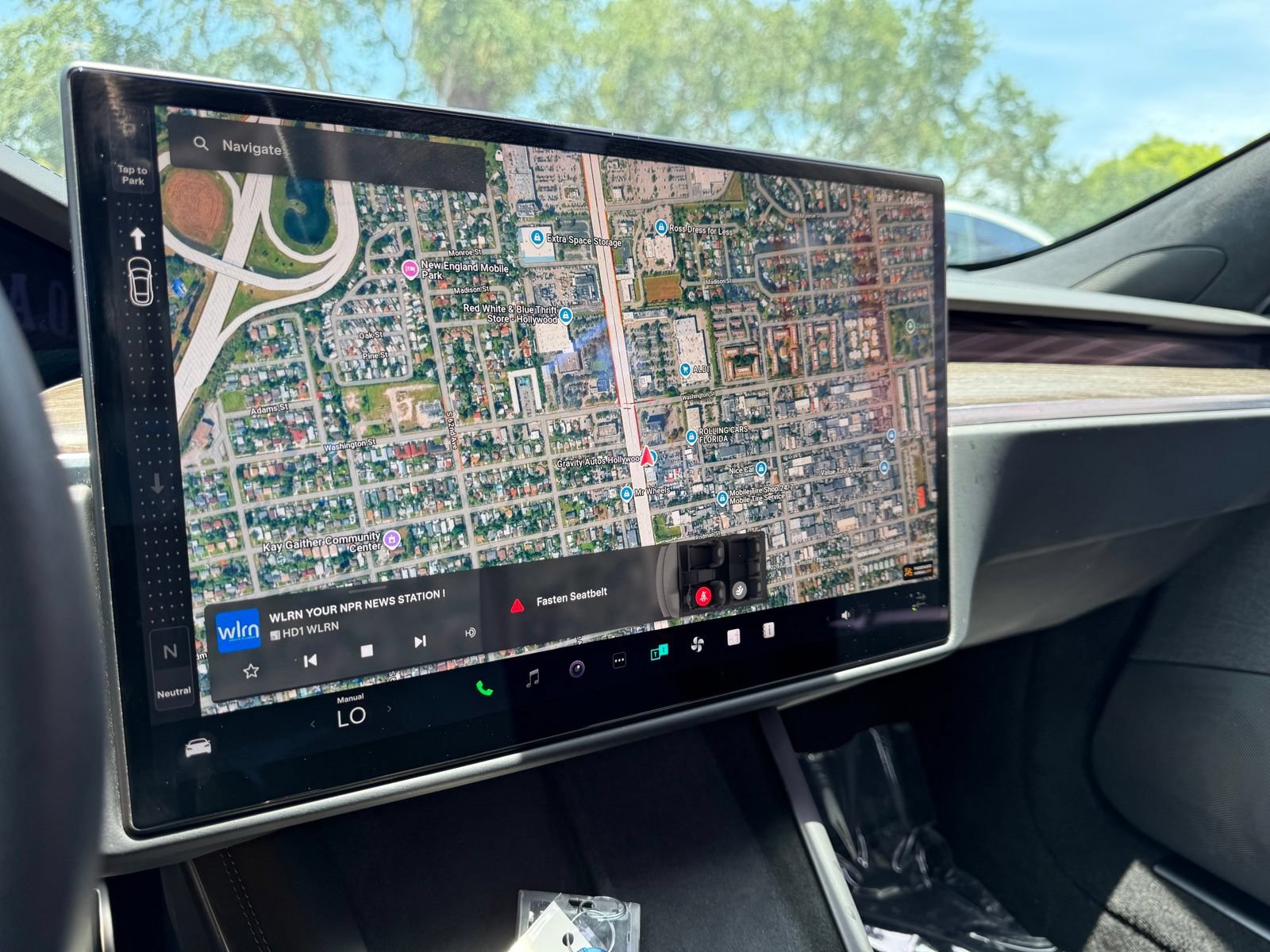Used 2023 Tesla Model S AWD/4WD image 23