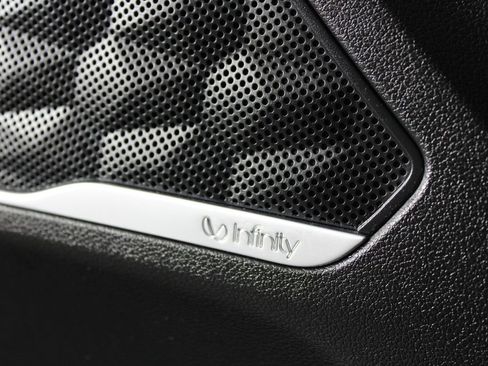 Used 2019 Hyundai Santa Fe FWD image 24