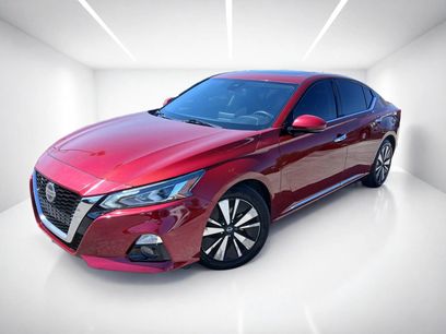 Used 2019 Nissan Altima 2.5 SV