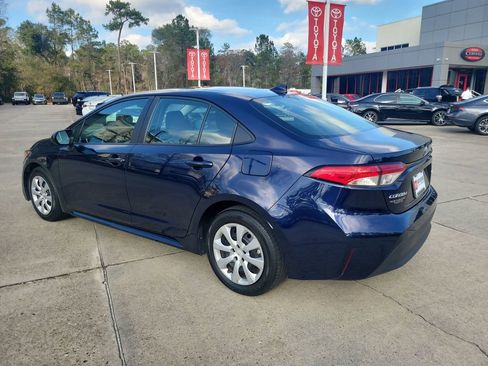 Certified 2024 Toyota Corolla LE image 3