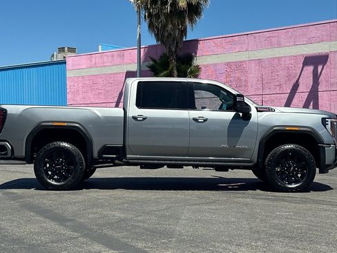 New 2026 GMC Sierra 2500 AT4 w/ AT4 Premium Plus Package AWD/4WD image 3