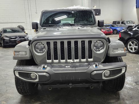 Used 2022 Jeep Wrangler Unlimited Sahara w/ Cold Weather Group AWD/4WD image 13