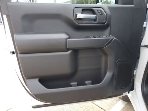 New 2026 Chevrolet Silverado 1500 Custom image 18