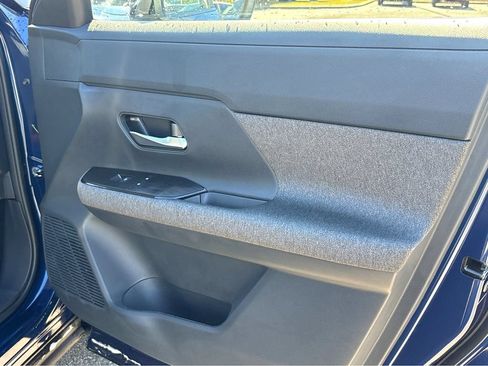 New 2026 Nissan Kicks SV w/ SV Premium Package FWD image 11